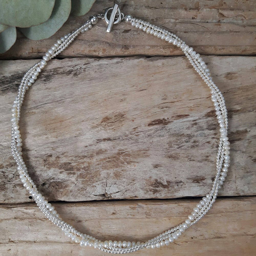 Jasmin White Pearl Necklace