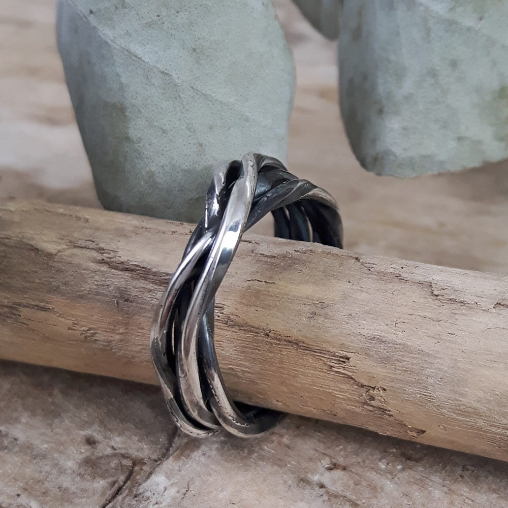 Lattice Thin Oxidised Ring