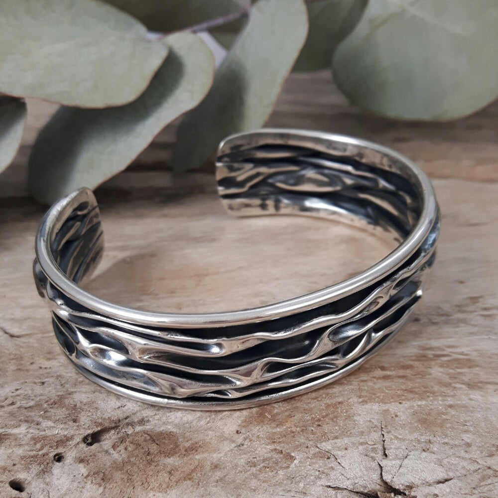 Lava Oxidised/Polished Cuff