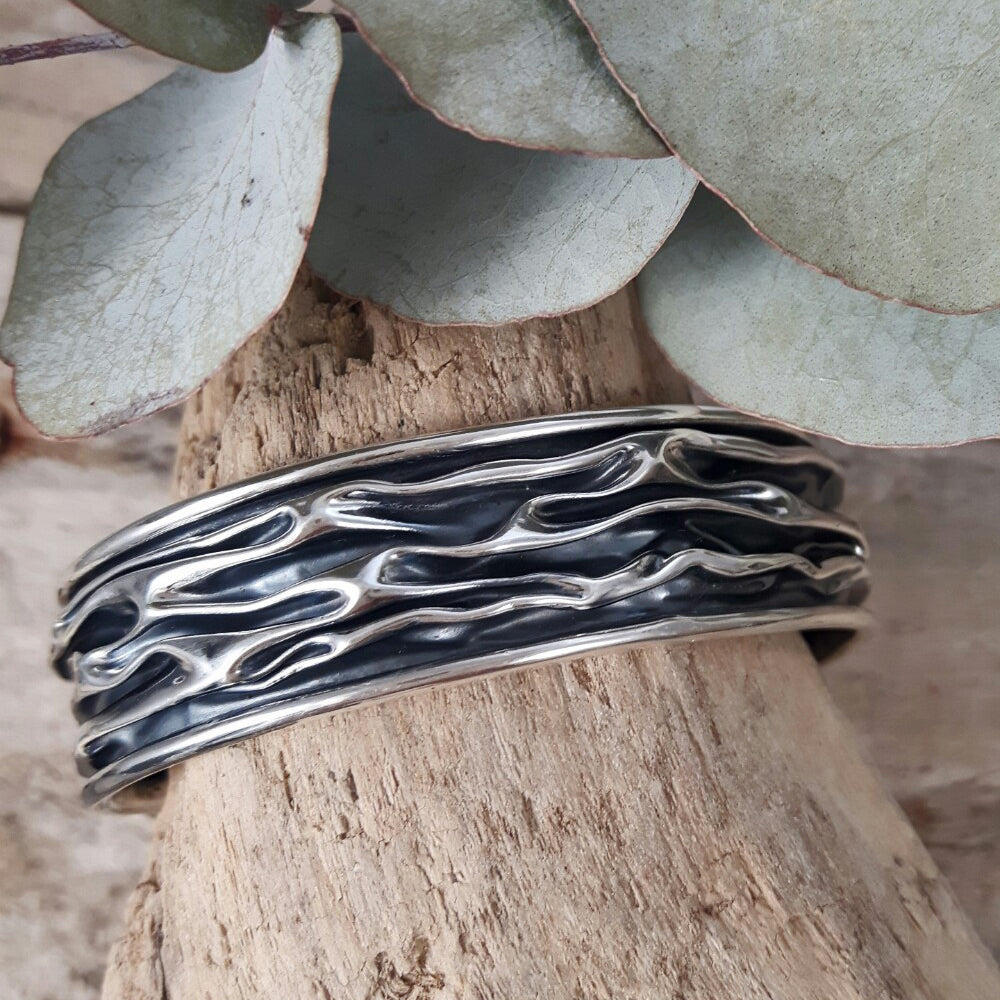 Lava Oxidised/Polished Cuff