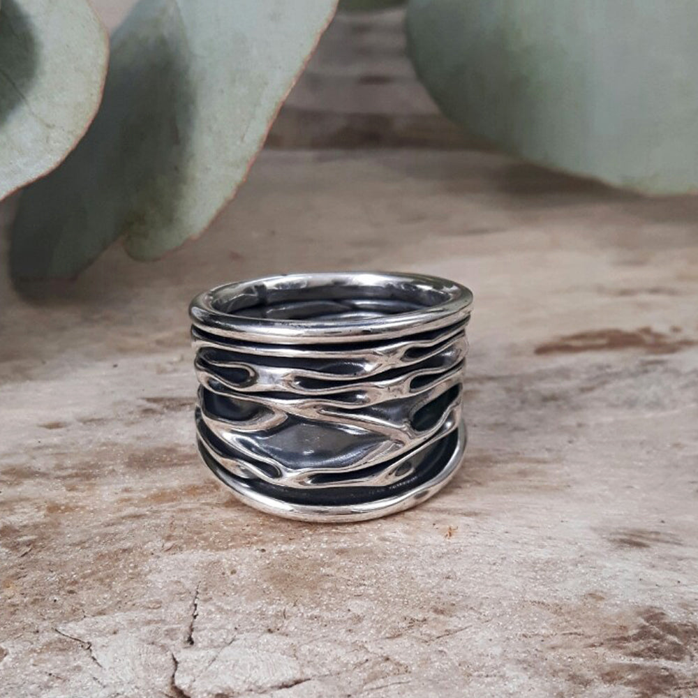 Lava Oxidised/Polished Ring