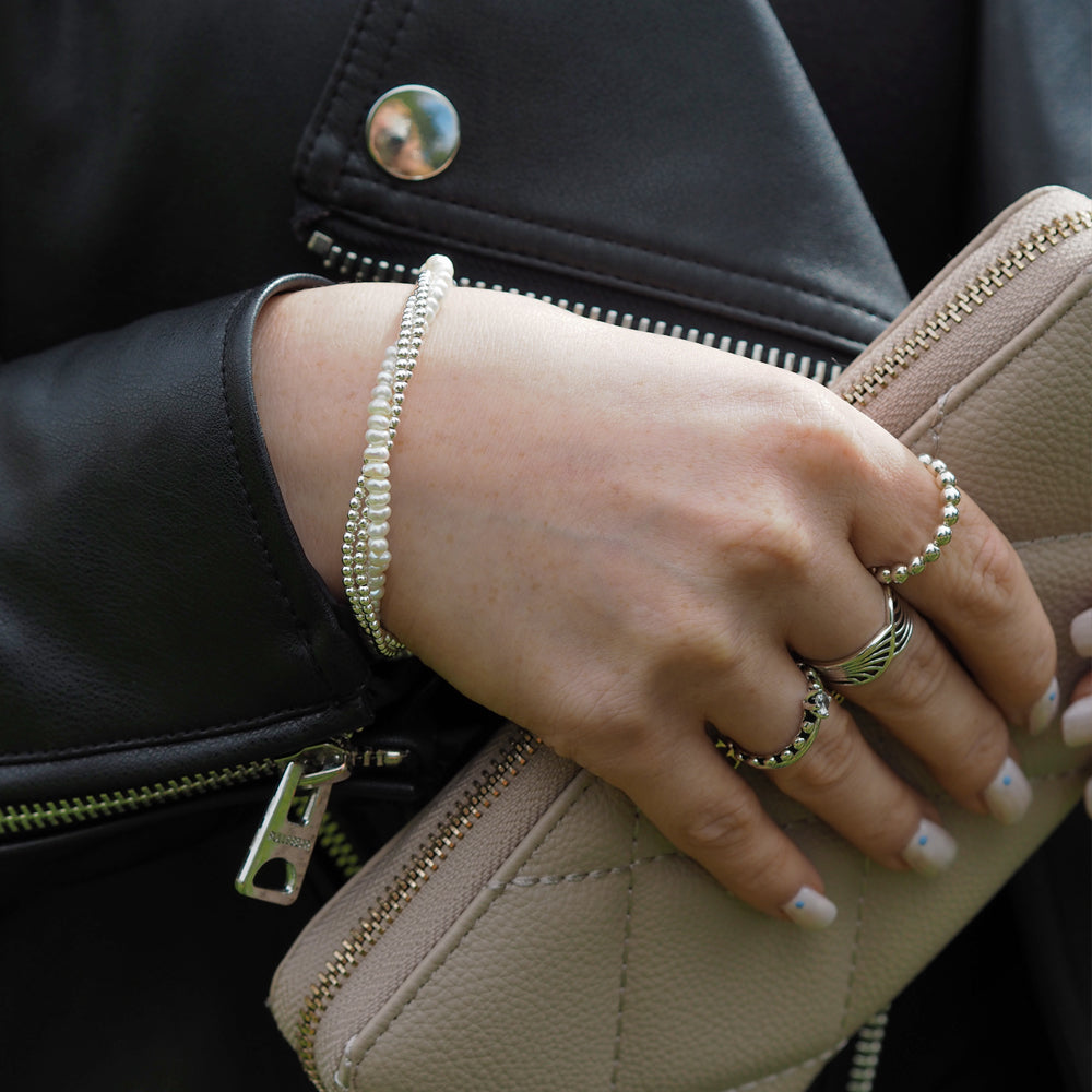 Jasmin White Pearl Bracelet