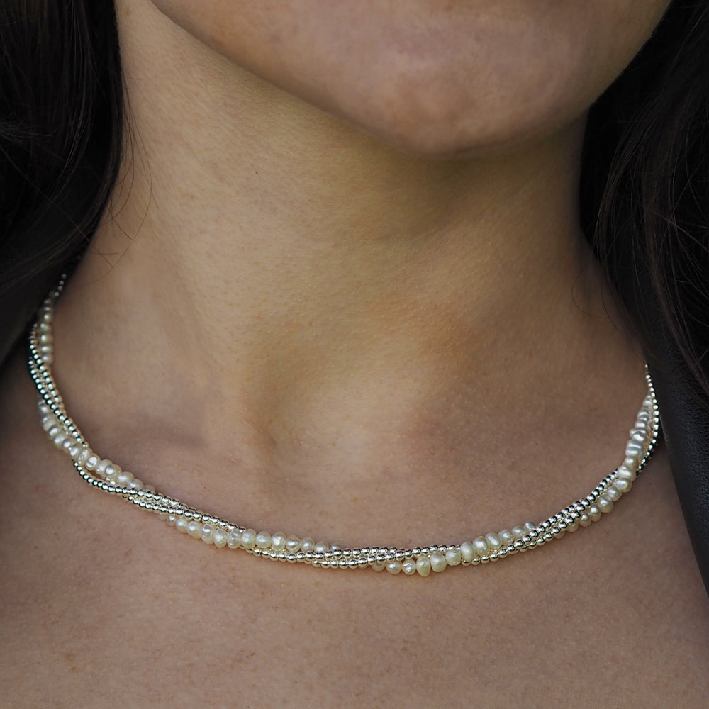 Jasmin White Pearl Necklace