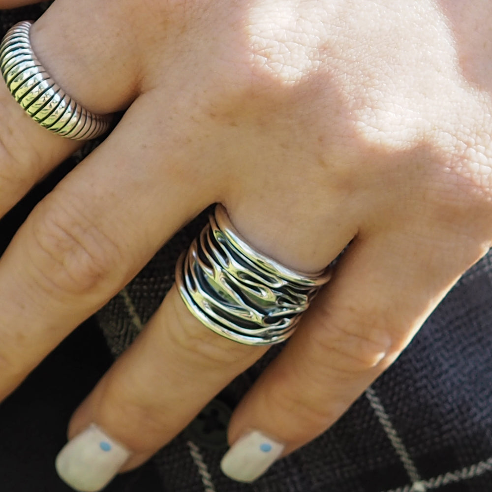 Lava Oxidised/Polished Ring