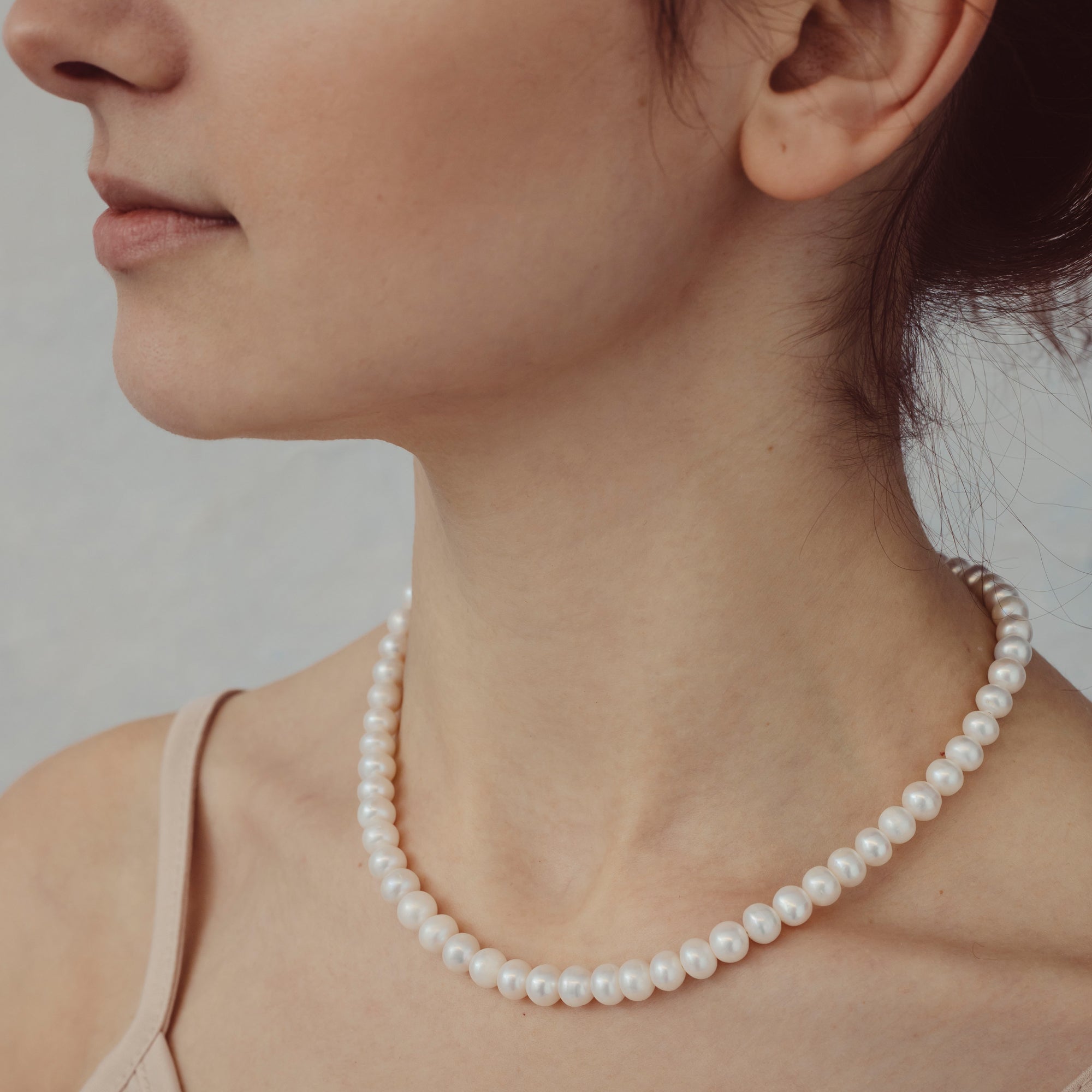 Mary Large White Pearl Necklace