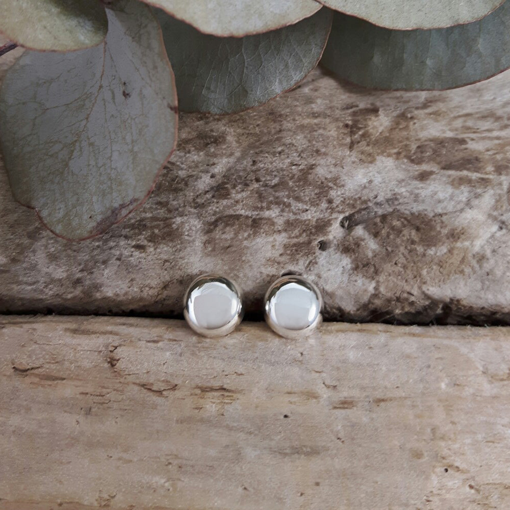 Minimalist Circle Stud Earrings