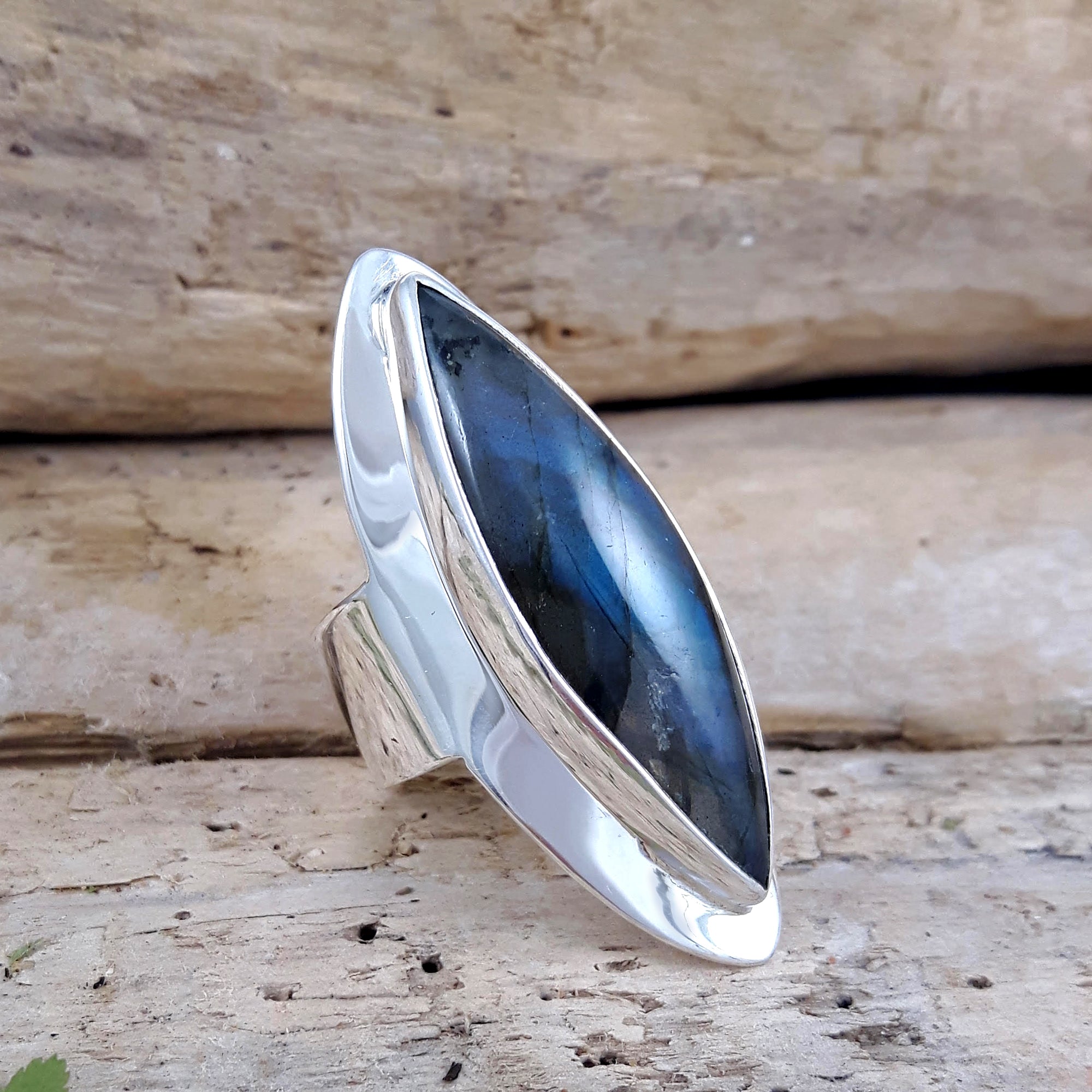 Monet Labradorite Oval L Adjustable Ring B