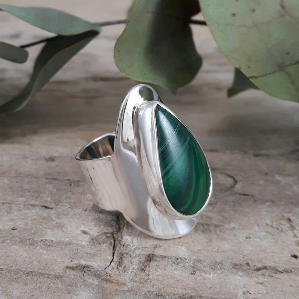 Monet Malachite Sml Adjustable Ring Teardrop A