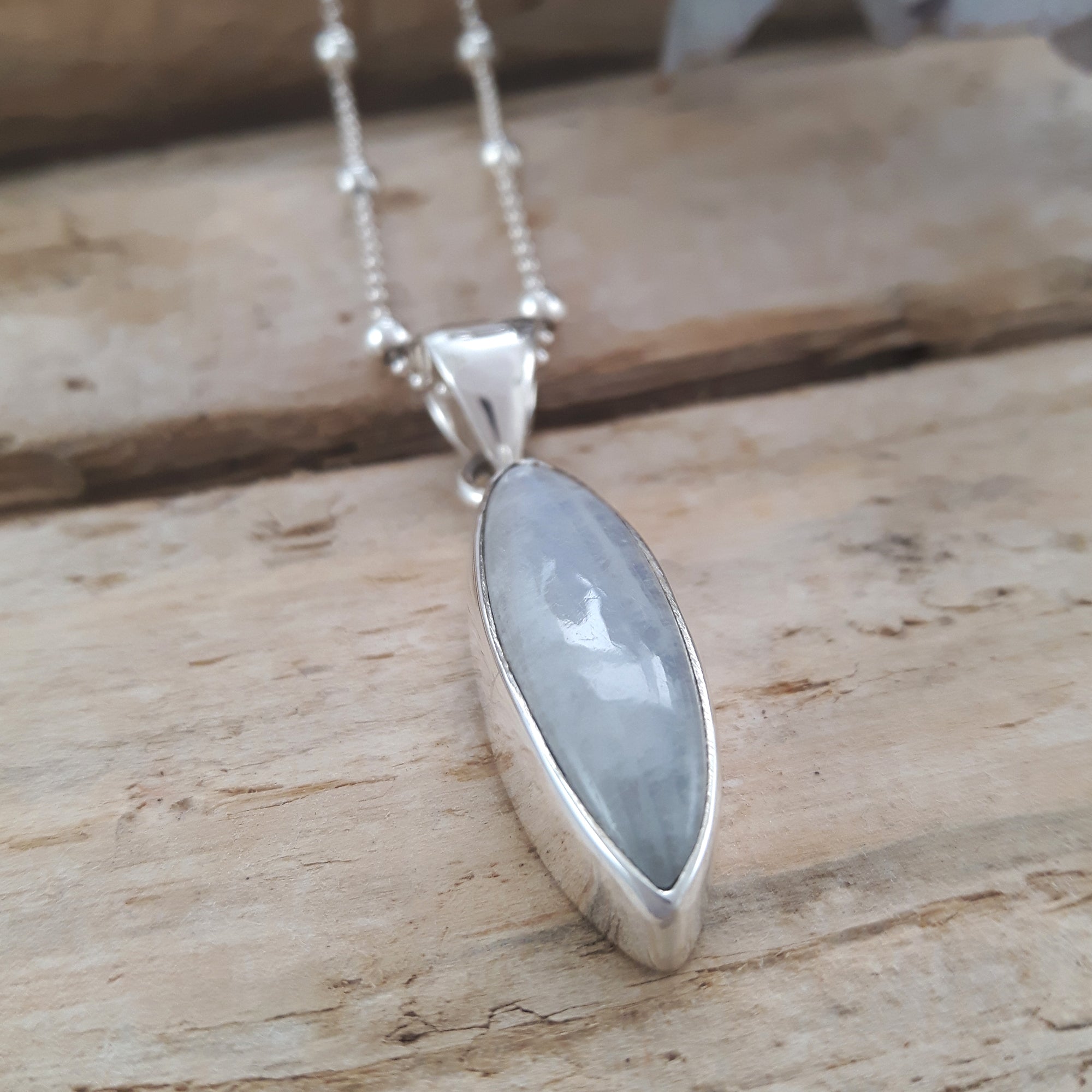 Monet Moonstone Sml Pendant Oval A