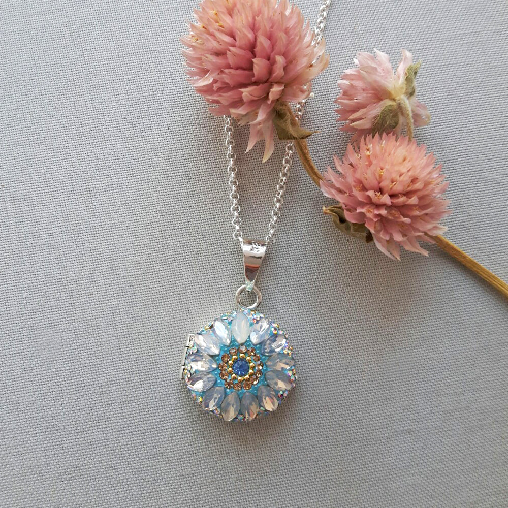 Allegra Daisy Dream Turquoise Locket