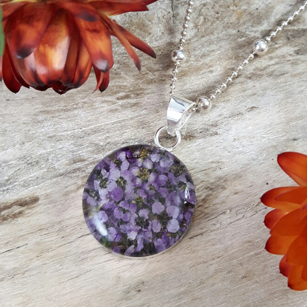 Flores Heather Round Medium Pendant