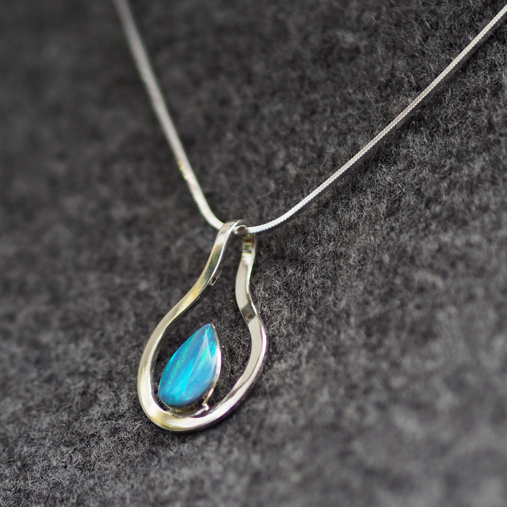 Flinder Turquoise Renoir Pendant