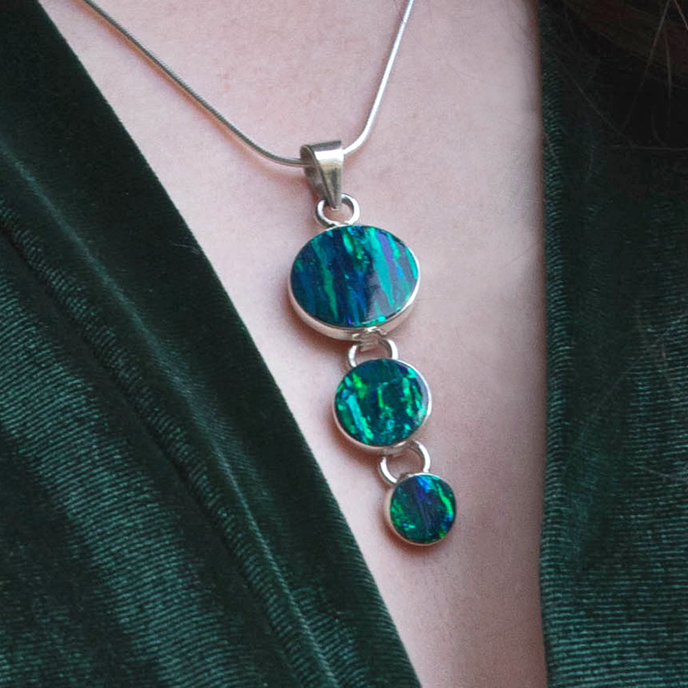 Flinder Emerald Dotty Pendant