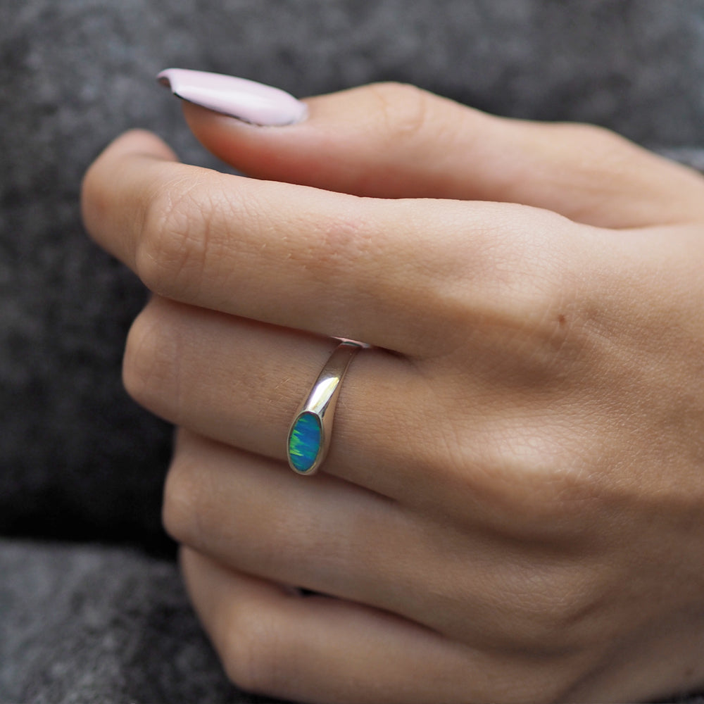 Flinder Signet Oval Turquoise Ring