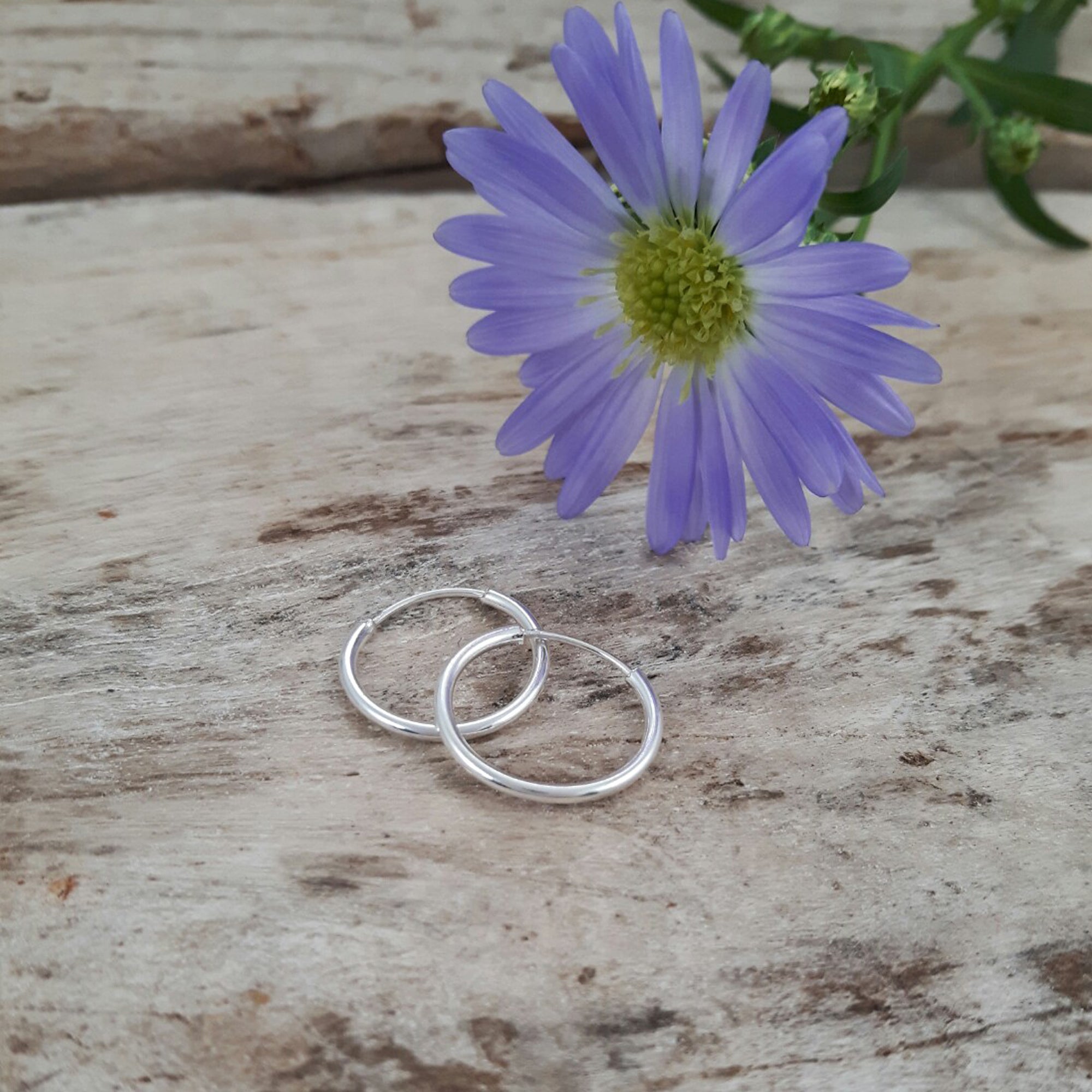 Round 1cm Hoop Earrings