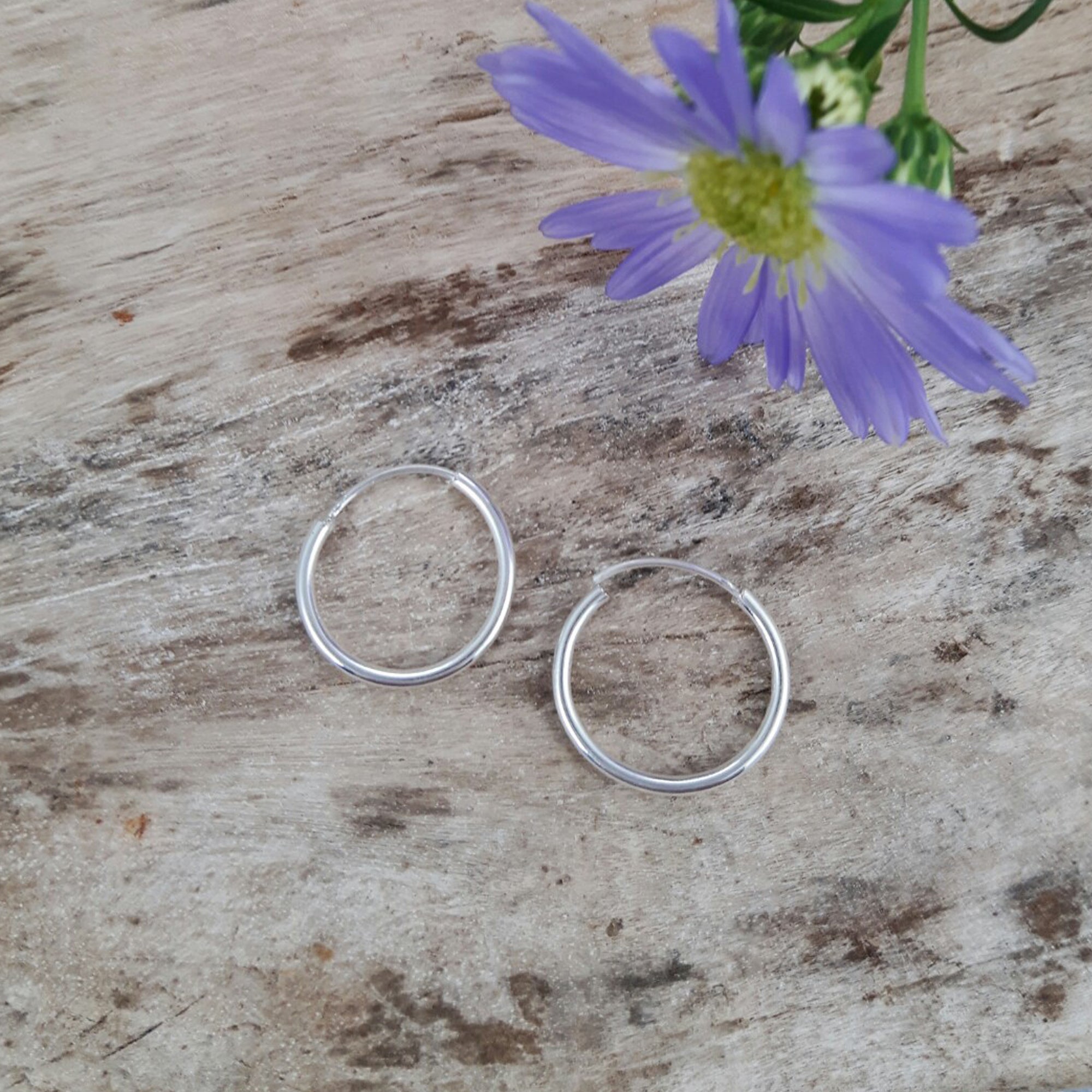 Round 1cm Hoop Earrings