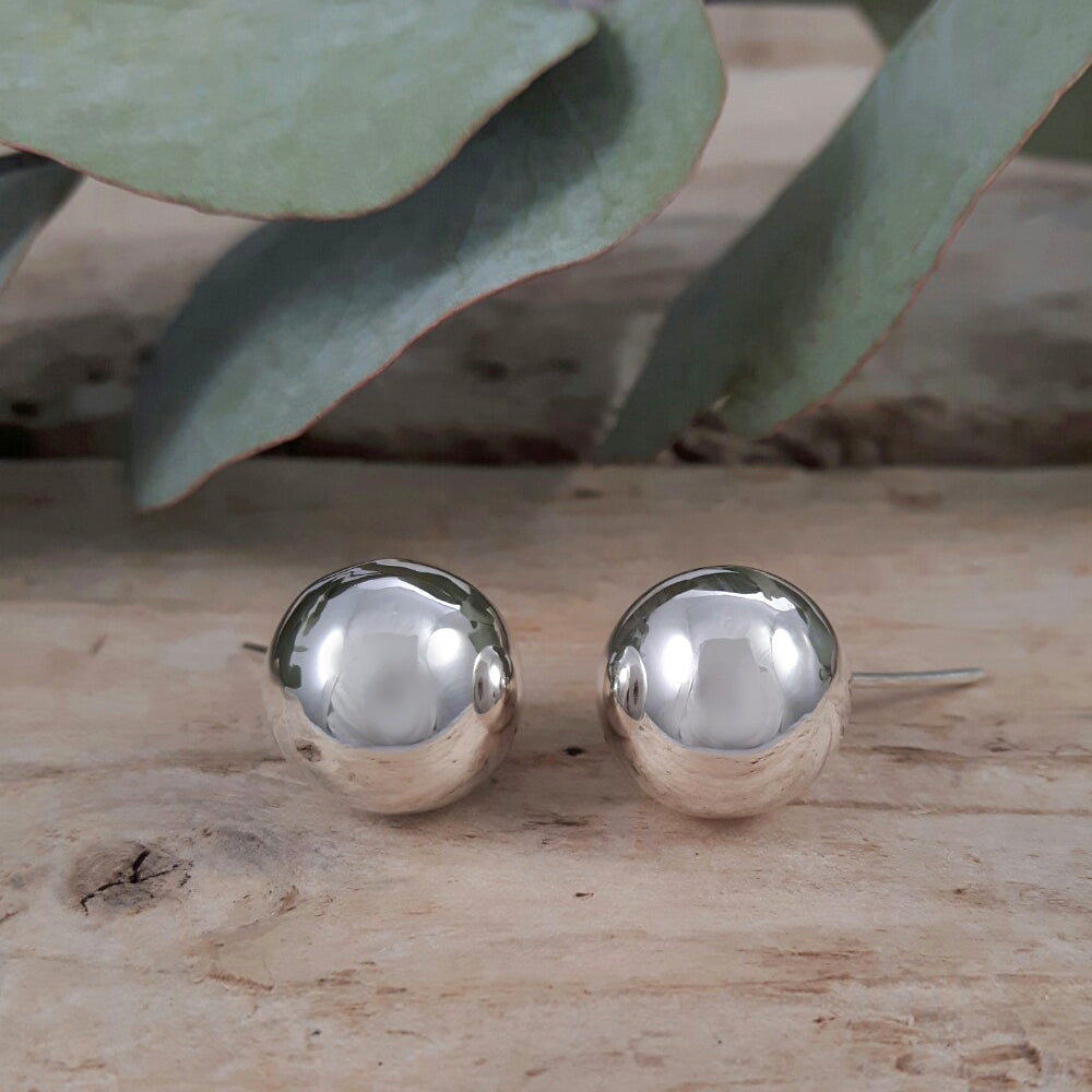 Pea Stud Polished X-Large Earrings