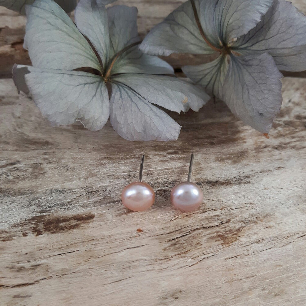 Pink Pearl Small Stud Earrings